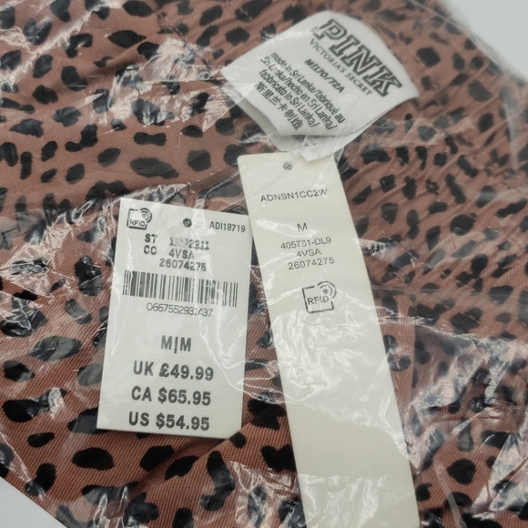 VS PINK Lightweight Jogger - Picture 6 of 7